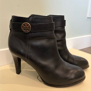Tory Burch Black Leather Ankle Booties
